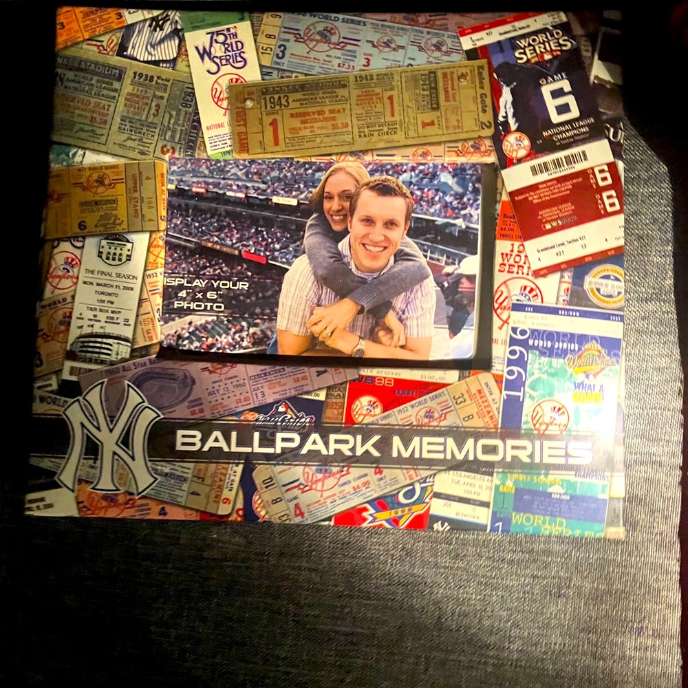New york yankees Collectible mlb baseball photo album memories organizer new nwt